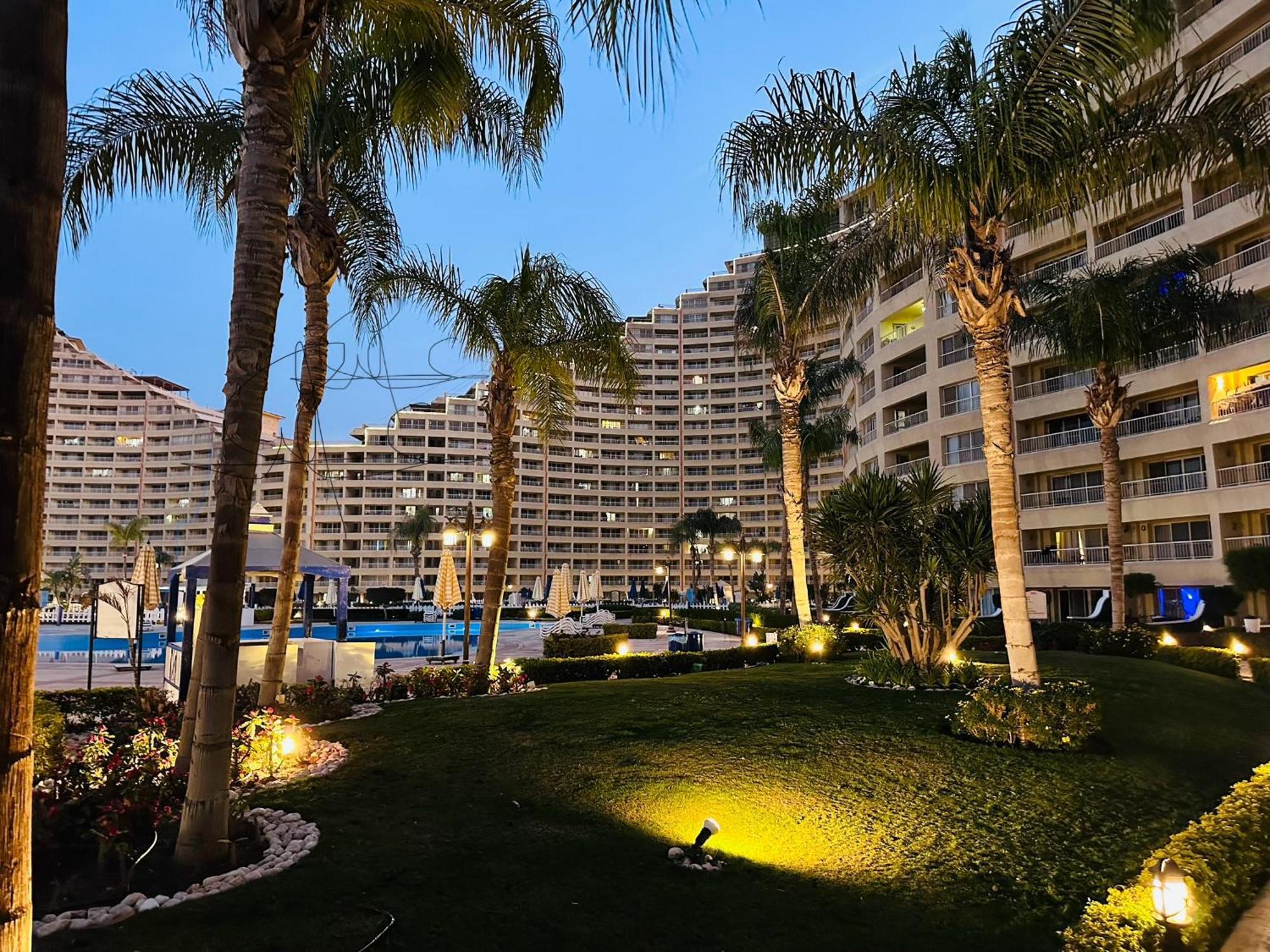 Chalet In Porto Sokhna Beach Resort Айн Сохна Екстериор снимка