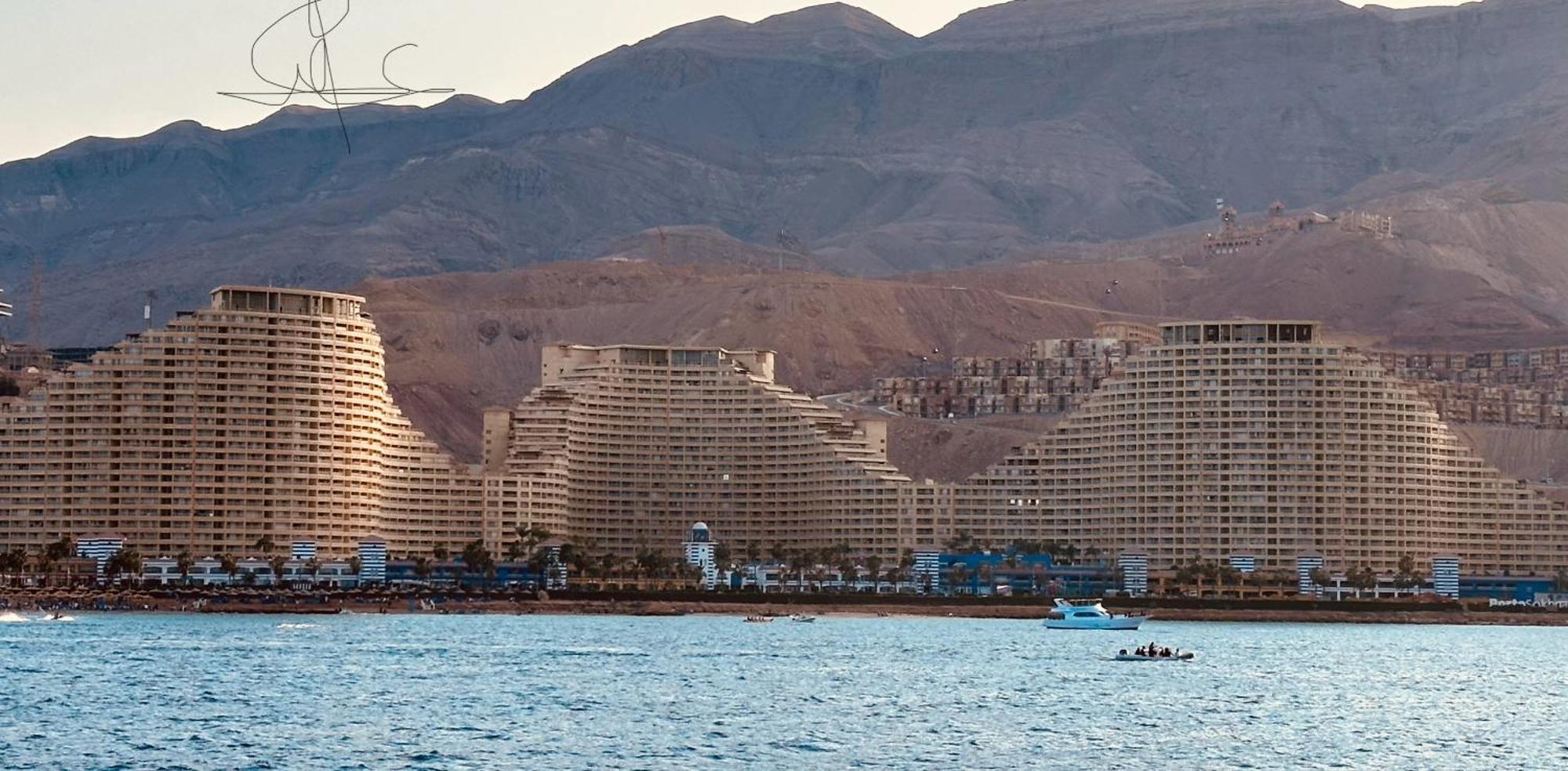 Chalet In Porto Sokhna Beach Resort Айн Сохна Екстериор снимка