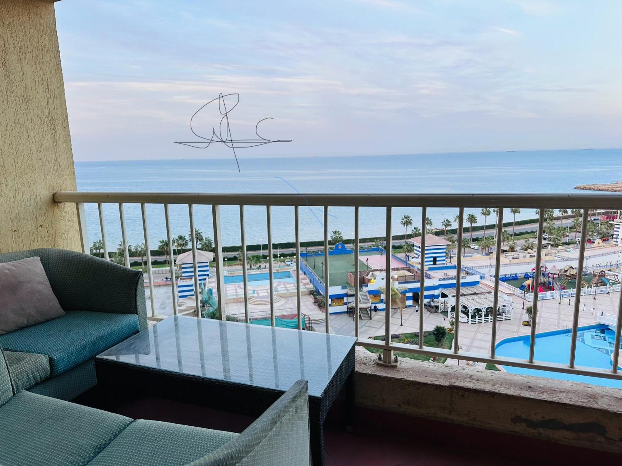 Chalet In Porto Sokhna Beach Resort Айн Сохна Екстериор снимка